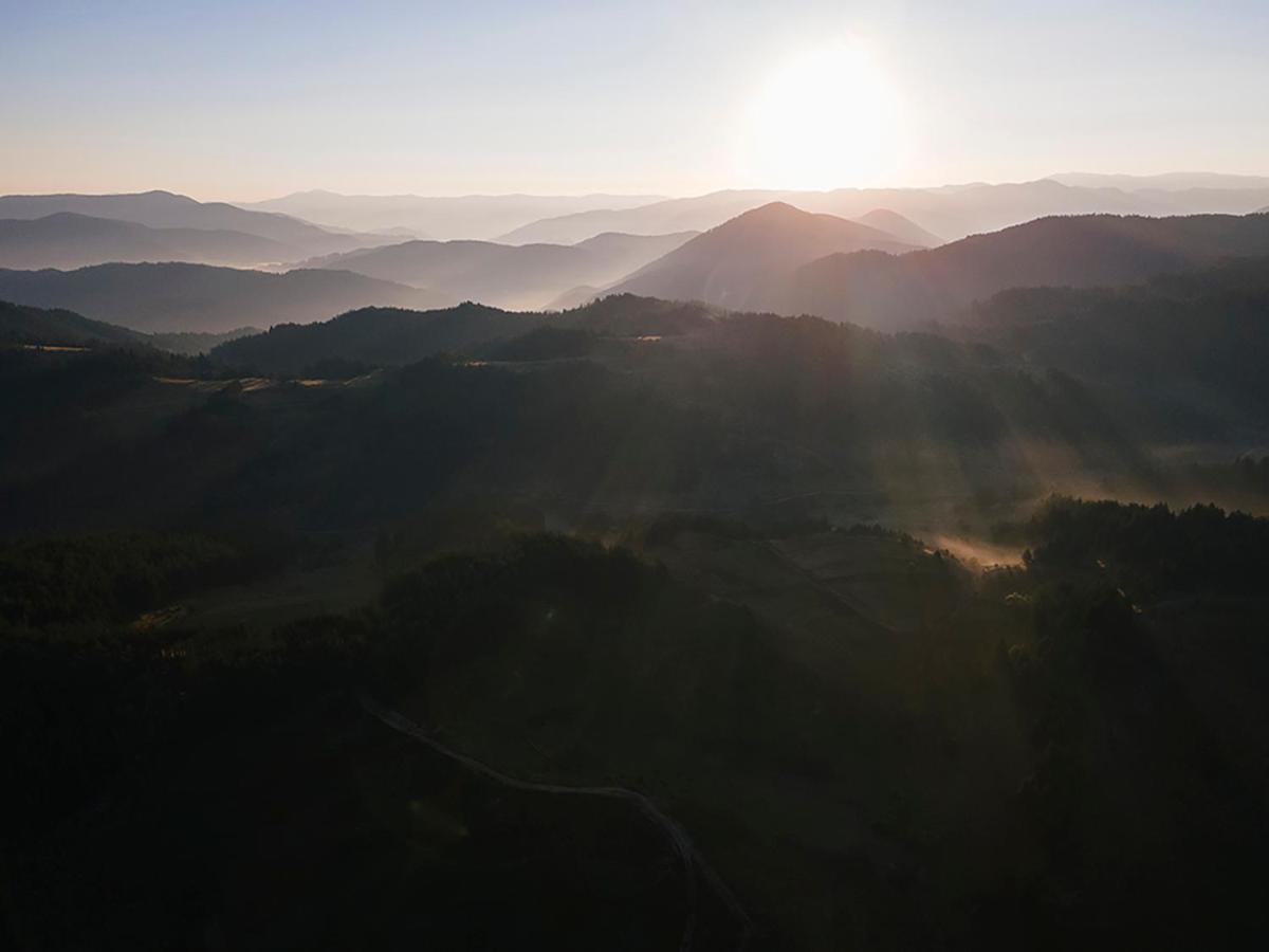 Къща За Гости "Люнгови" Zmeitsa Exteriör bild